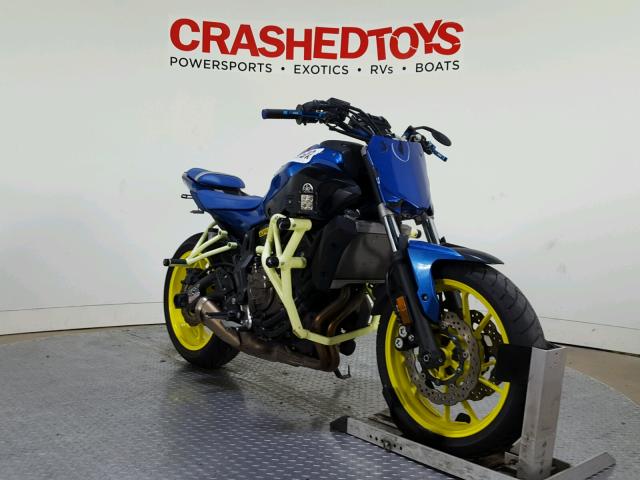 JYARM06E6GA010000 - 2016 YAMAHA FZ07 BLUE photo 2