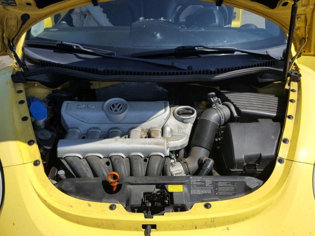 3VWPF31Y78M410304 - 2008 VOLKSWAGEN NEW BEETLE 黄色 照片 7