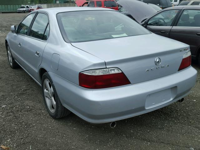 19UUA56843A004867 - 2003 ACURA 3.2TL TYPE SILVER photo 3