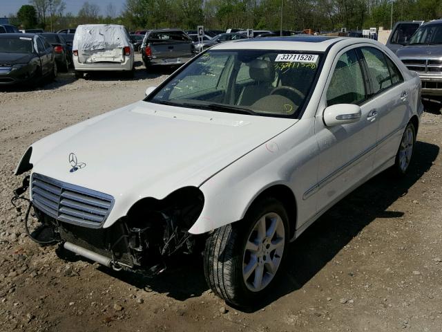 WDBRF92HX7F914145 - 2007 MERCEDES-BENZ C 280 4MAT CREAM photo 2