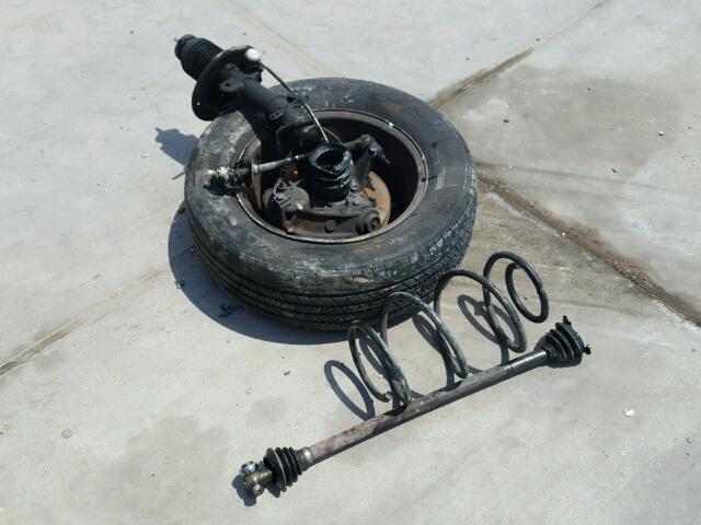 2C4GP54L24R593996 - 2004 CHRYSLER TOWN & COU 绿色 照片 9