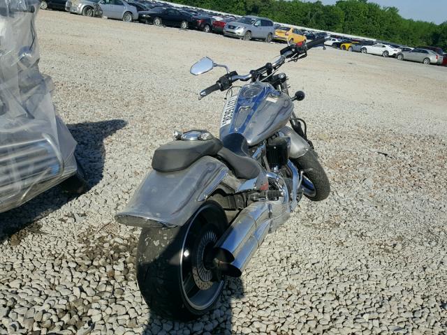 JYAVP27E49A009852 - 2009 YAMAHA XV1900 CU SILVER photo 4