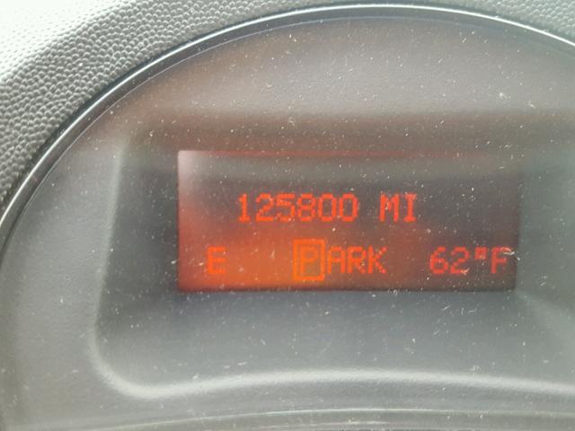 2G2WP552681105868 - 2008 PONTIAC GRAND PRIX GRAY photo 8