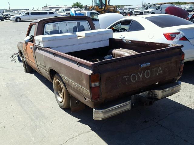 JT4RN44S9B0034887 - 1981 TOYOTA PICKUP / C BROWN photo 3