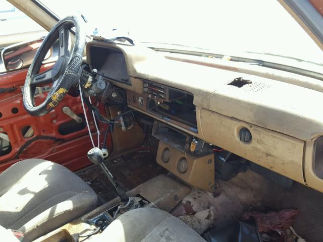 JT4RN44S9B0034887 - 1981 TOYOTA PICKUP / C BROWN photo 5