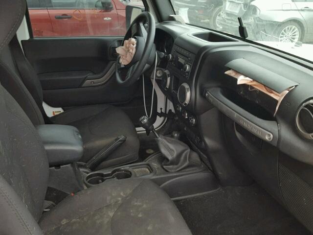 1C4AJWAG7FL634543 - 2015 JEEP WRANGLER S WHITE photo 5