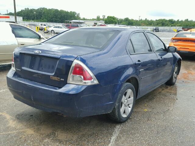 3FAFP07Z06R232252 - 2006 FORD FUSION SE BLUE photo 4