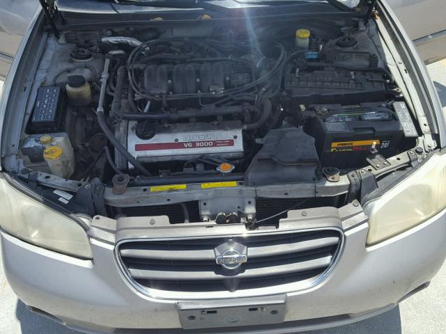 JN1CA31A31T308432 - 2001 NISSAN MAXIMA GXE SILVER photo 7