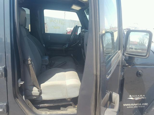 1J4GB591X7L190927 - 2007 JEEP WRANGLER S GRAY photo 5