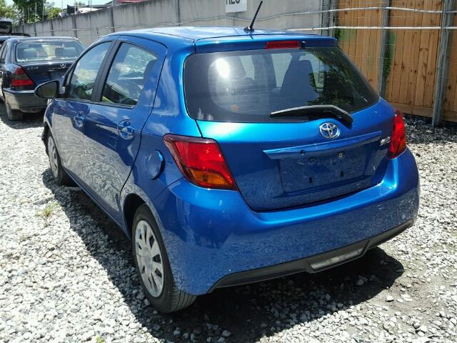 VNKKTUD34FA039213 - 2015 TOYOTA YARIS BLUE photo 3