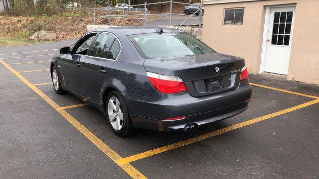 WBANV13528C150882 - 2008 BMW 528 XI BLACK photo 3