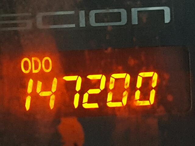 JTKJF5C77B3014433 - 2011 TOYOTA SCION TC 银色 照片 8