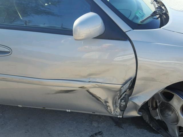 1G1NE52J9Y6347287 - 2000 CHEVROLET MALIBU LS 银色 照片 9