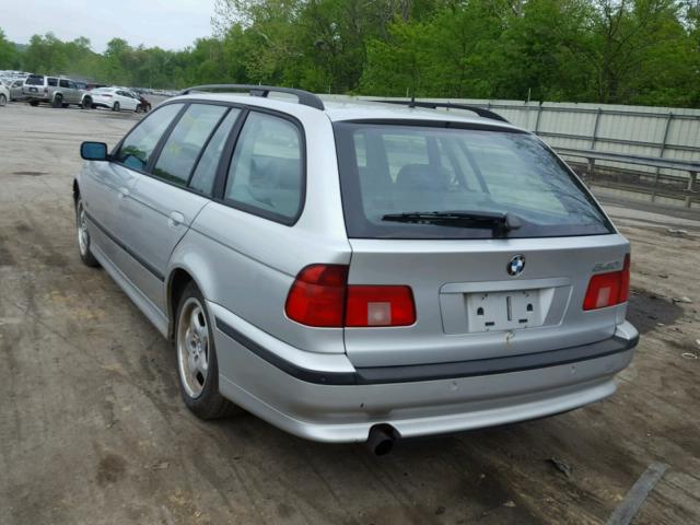 WBADR6347XGN90740 - 1999 BMW 540 IT AUT SILVER photo 3