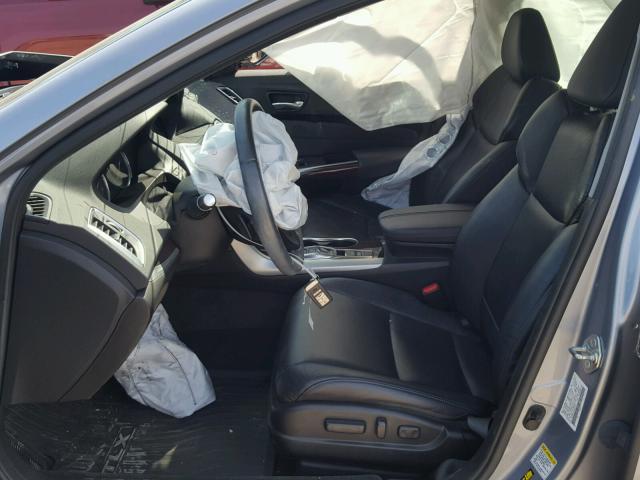 19UUB2F5XFA015619 - 2015 ACURA TLX TECH SILVER photo 5