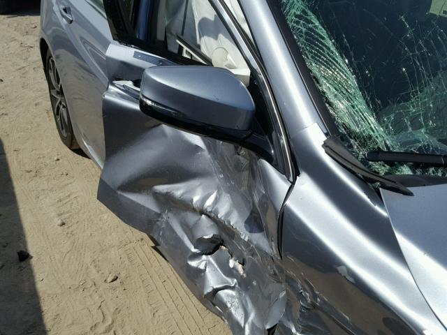 19UUB2F5XFA015619 - 2015 ACURA TLX TECH SILVER photo 9