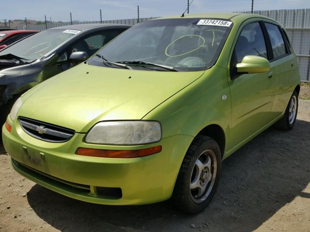 KL1TD62615B408449 - 2005 CHEVROLET AVEO BASE Կանաչ լուսանկար 2