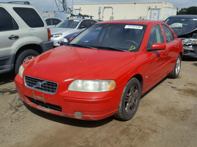YV1RS592162516233 - 2006 VOLVO S60 2.5T RED photo 2