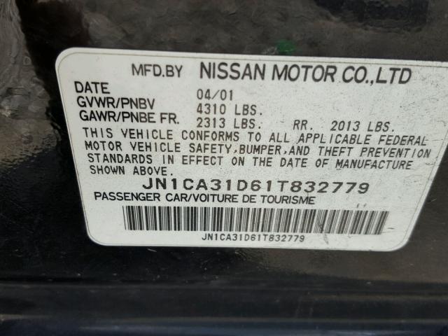 JN1CA31D61T832779 - 2001 NISSAN MAXIMA GXE BLACK photo 10