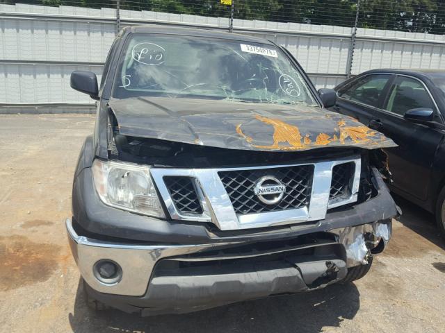 1N6AD0ER1AC426440 - 2010 NISSAN FRONTIER C GRAY photo 9
