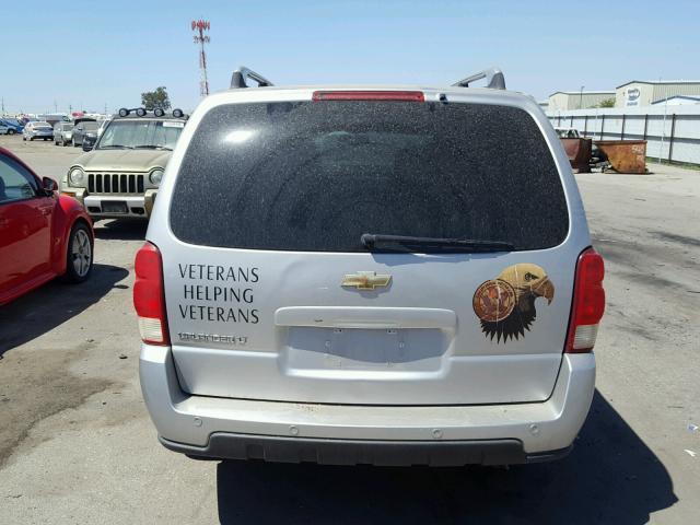 1GNDV33L95D256185 - 2005 CHEVROLET UPLANDER L 银色 照片 9