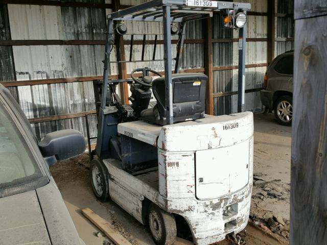 61807 - 1997 TOYOTA FORKLIFT WHITE photo 3