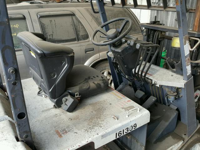 61807 - 1997 TOYOTA FORKLIFT WHITE photo 5