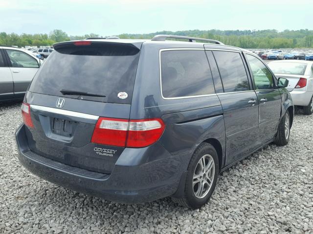 5FNRL38805B010921 - 2005 HONDA ODYSSEY TO GRAY photo 4