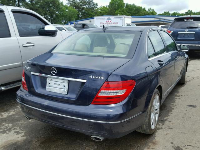 WDDGF8AB3EG233628 - 2014 MERCEDES-BENZ C 300 4MAT BLUE photo 4