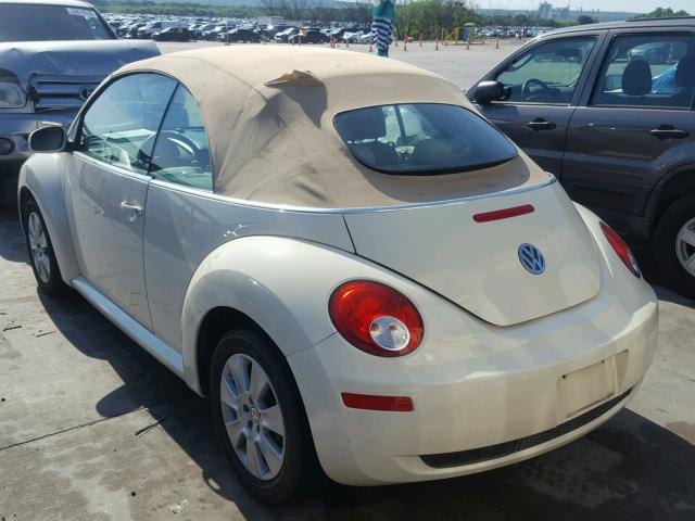 3VWRF31Y89M403324 - 2009 VOLKSWAGEN NEW BEETLE 奶油色 照片 3