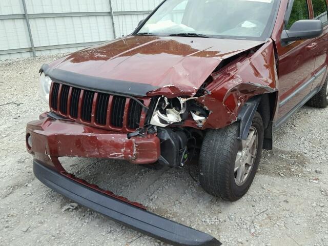 1J8GR48K27C575364 - 2007 JEEP GRAND CHER MAROON photo 9