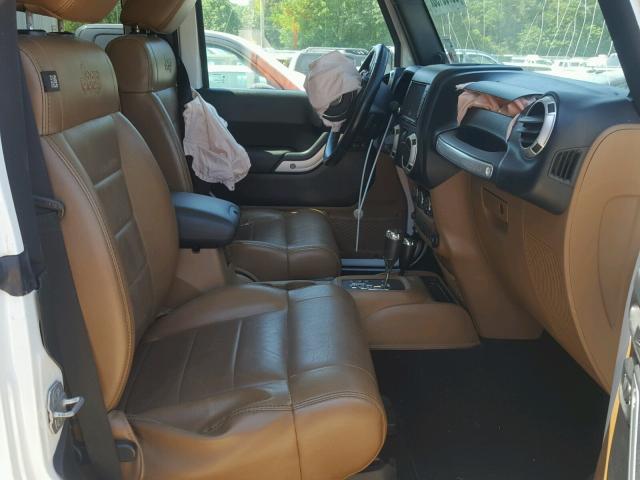 1C4GJWBG3CL155881 - 2012 JEEP WRANGLER S WHITE photo 5