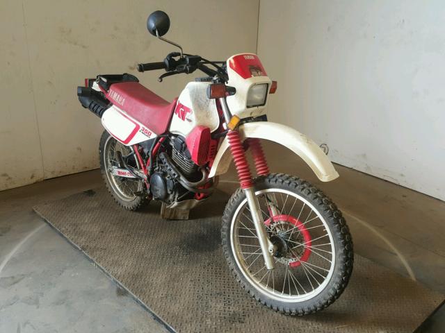 JYA3NVE03KA000989 - 1989 YAMAHA XT350 WHITE photo 1