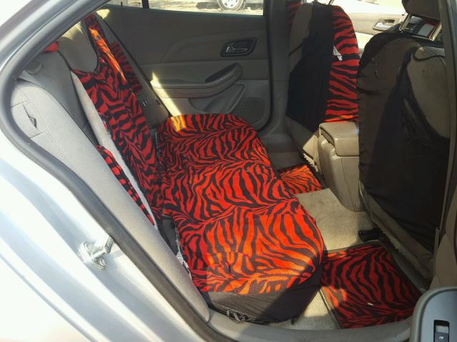 1G11B5SA9DF298917 - 2013 CHEVROLET MALIBU LS 银色 照片 6