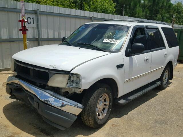 1FMRU15W01LA10165 - 2001 FORD EXPEDITION WHITE photo 2