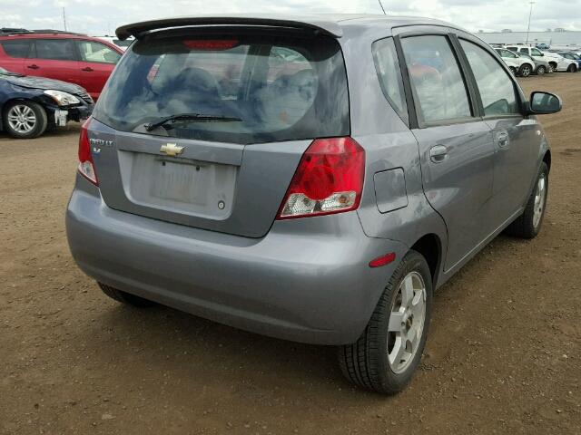 KL1TG66626B599981 - 2006 CHEVROLET AVEO LT GRAY photo 4