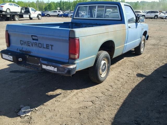 1GCCS14B5F2243566 - 1985 CHEVROLET S TRUCK S1 BLUE photo 4