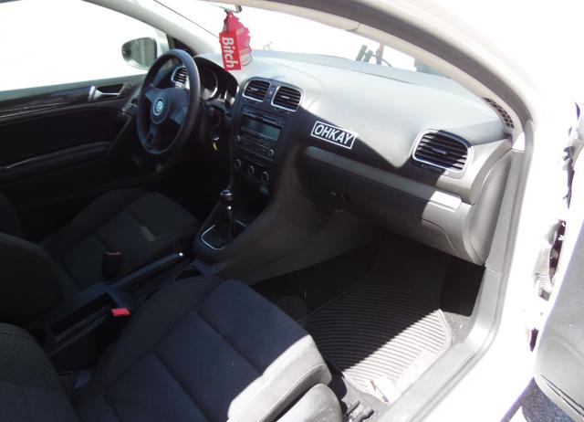 WVWAB7AJ0CW279076 - 2012 VOLKSWAGEN GOLF 白色 照片 9