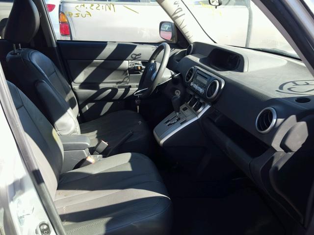 JTLKE50EX81052412 - 2008 TOYOTA SCION XB ვერცხლისფერი ფოტო 5