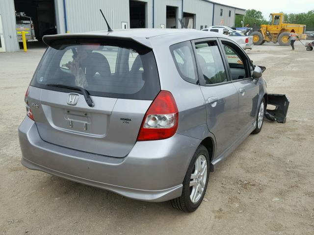 JHMGD38607S066672 - 2007 HONDA FIT S GRAY photo 4