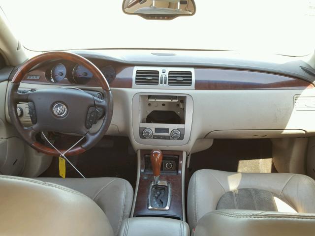 1G4HF57928U198079 - 2008 BUICK LUCERNE SU WHITE photo 9