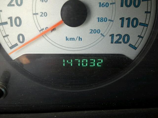 2C4GP54L75R587578 - 2005 CHRYSLER TOWN & COU BLUE photo 8