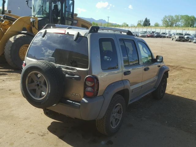 1J4GL38K65W581855 - 2005 JEEP LIBERTY RE GOLD photo 4