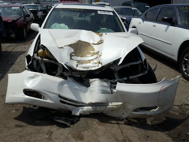 JTDBE32K140250993 - 2004 TOYOTA CAMRY WHITE photo 9