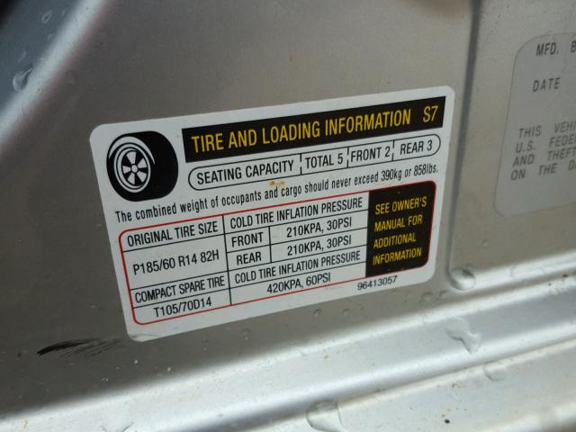 KL1TD62645B306580 - 2005 CHEVROLET AVEO BASE Gümüş foto 10