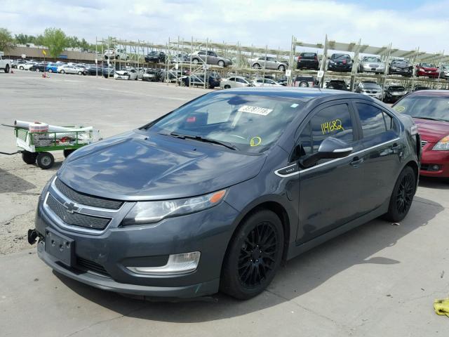 1G1RA6E41DU103695 - 2013 CHEVROLET VOLT GRAY photo 2