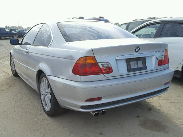 WBABN53453PH02476 - 2003 BMW 330 CI SILVER photo 3