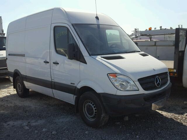 WD3PE7CC1D5764814 - 2013 MERCEDES-BENZ SPRINTER 2 WHITE photo 1