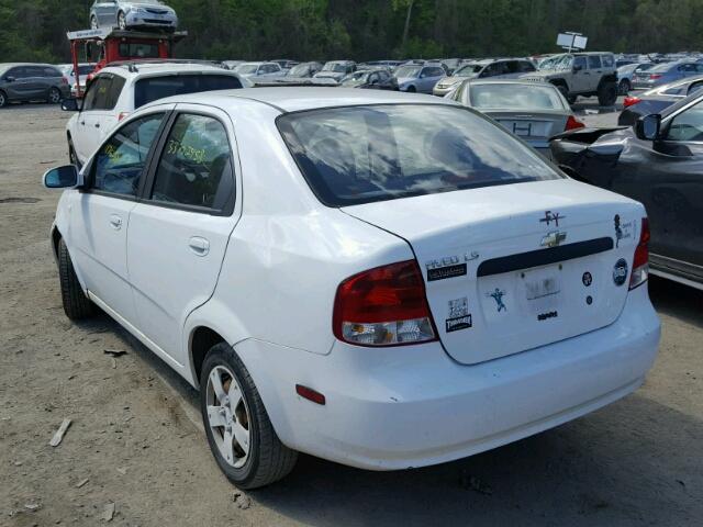 KL1TD56686B672306 - 2006 CHEVROLET AVEO BASE Ақ фото 3