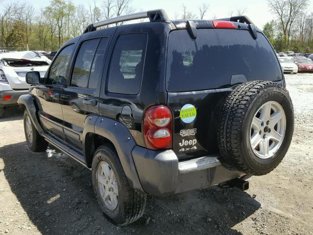 1J4GL38K15W726557 - 2005 JEEP LIBERTY RE BLACK photo 3
